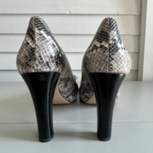 Franco Sarto Snake Print Peep Toe Platform Pumps Gray Stacked Heel Size 10M - Picture 5 of 16